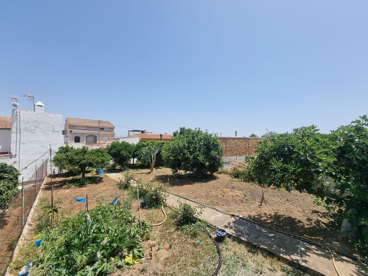 b3bb9b438f14550072d01df4c67ee5c9 - 19