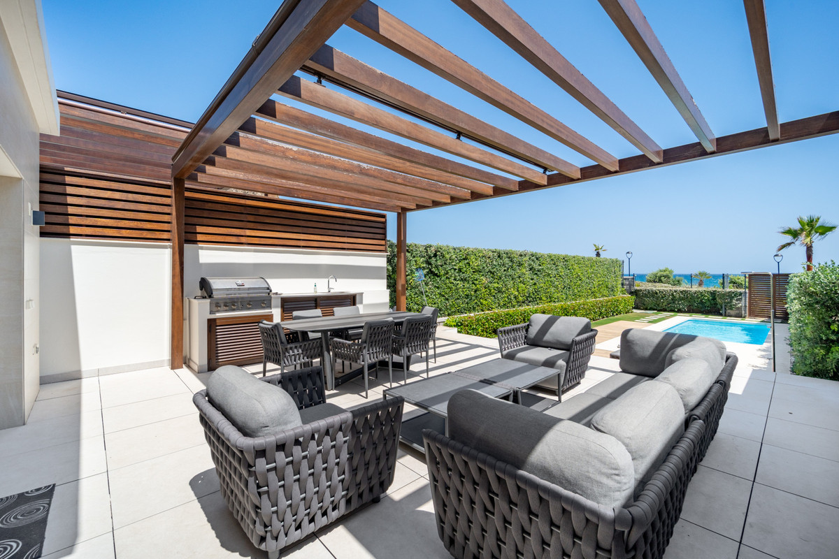 b53600ce2e959febf4d76a3fcddd472c - 13