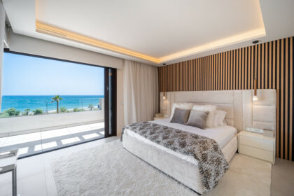 b53600ce2e959febf4d76a3fcddd472c - 14