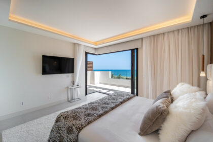 b53600ce2e959febf4d76a3fcddd472c - 15