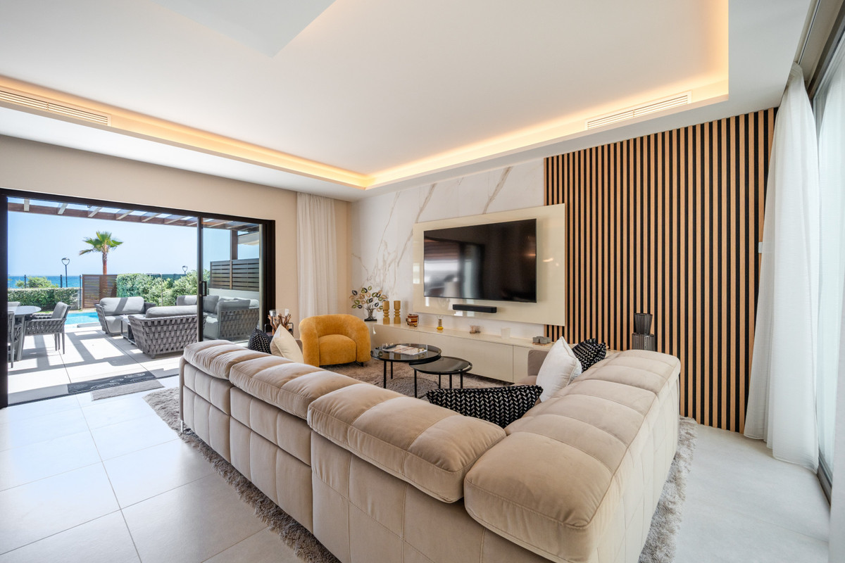 b53600ce2e959febf4d76a3fcddd472c - 2