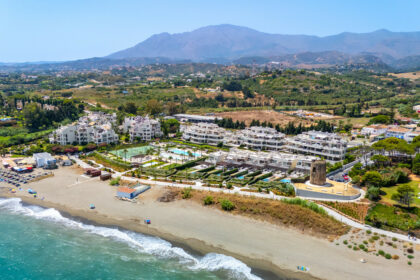 b53600ce2e959febf4d76a3fcddd472c - 37