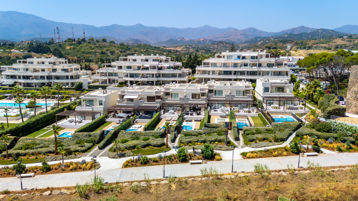 b53600ce2e959febf4d76a3fcddd472c - 43