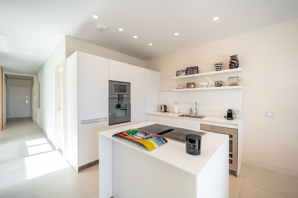 b53600ce2e959febf4d76a3fcddd472c - 5