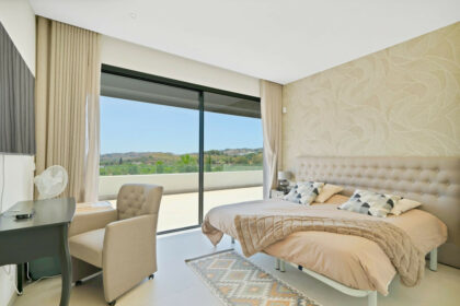 b7511ffc707fc6631026e5c1f7f999b4 - 70