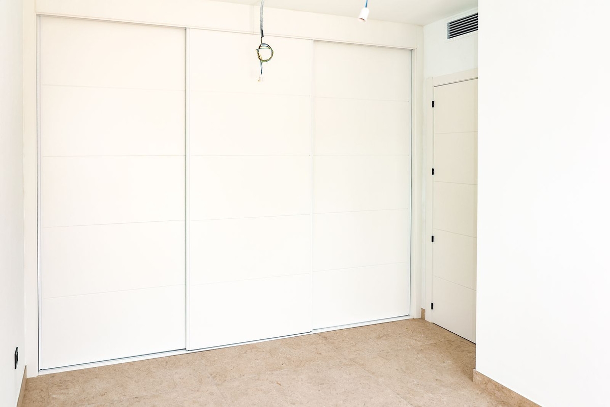 b80433f66b611405fd8286a0be86a1a1 - 15