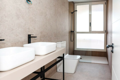 b80433f66b611405fd8286a0be86a1a1 - 16