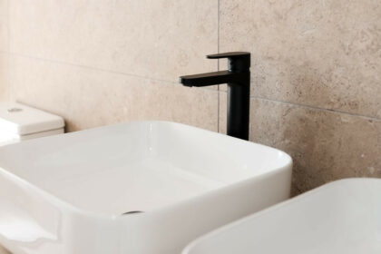 b80433f66b611405fd8286a0be86a1a1 - 20