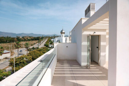 b80433f66b611405fd8286a0be86a1a1 - 4