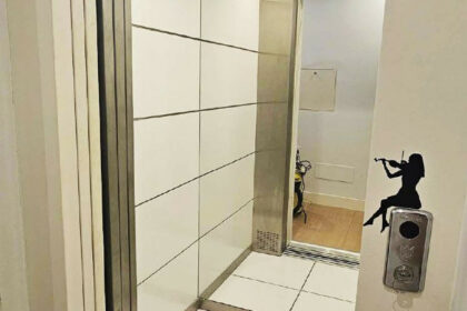 b994c0f5d157692ac5ea79729ca136bc - 29