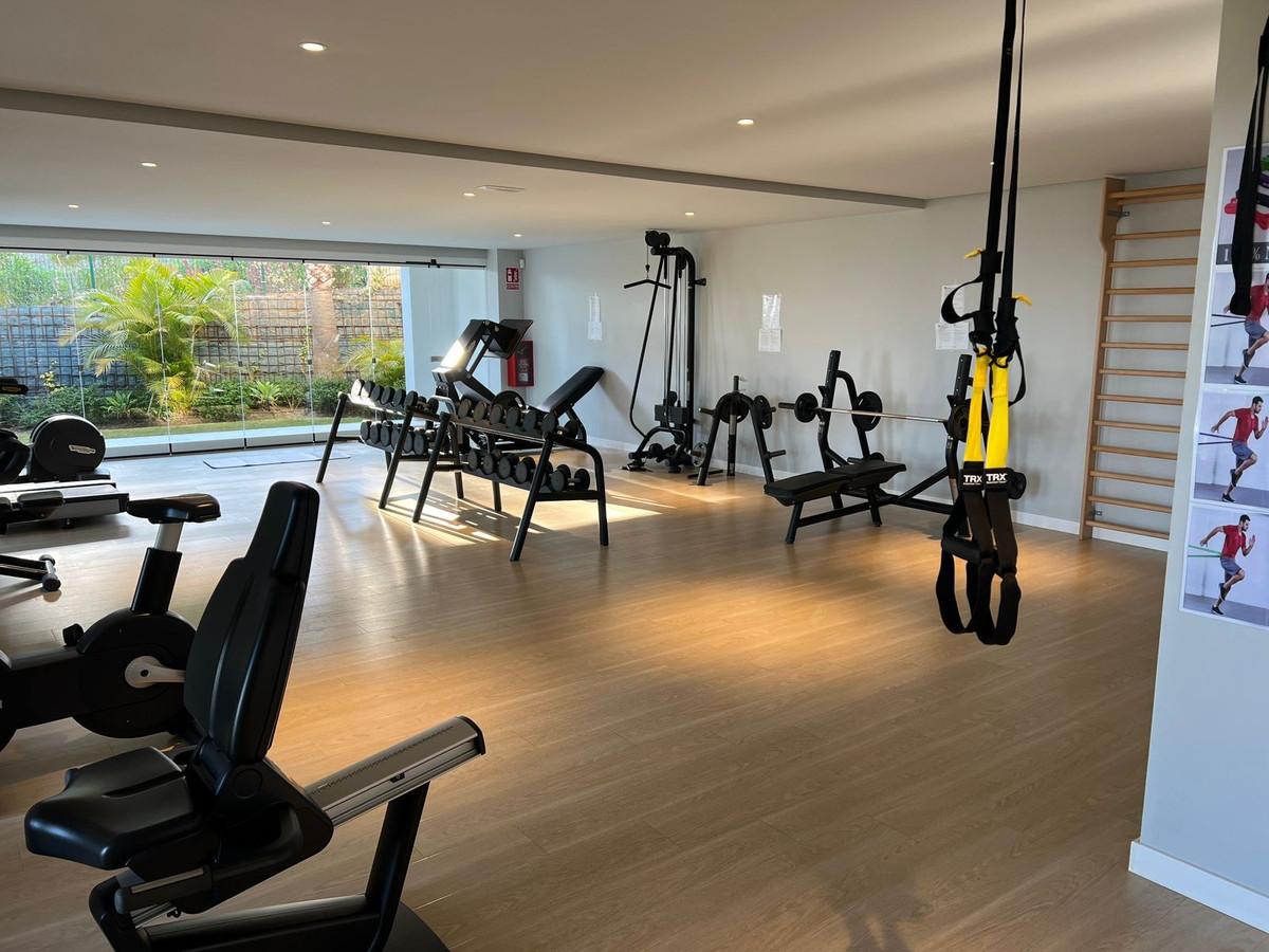 b994c0f5d157692ac5ea79729ca136bc - 31