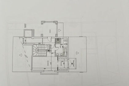 b994c0f5d157692ac5ea79729ca136bc - 32