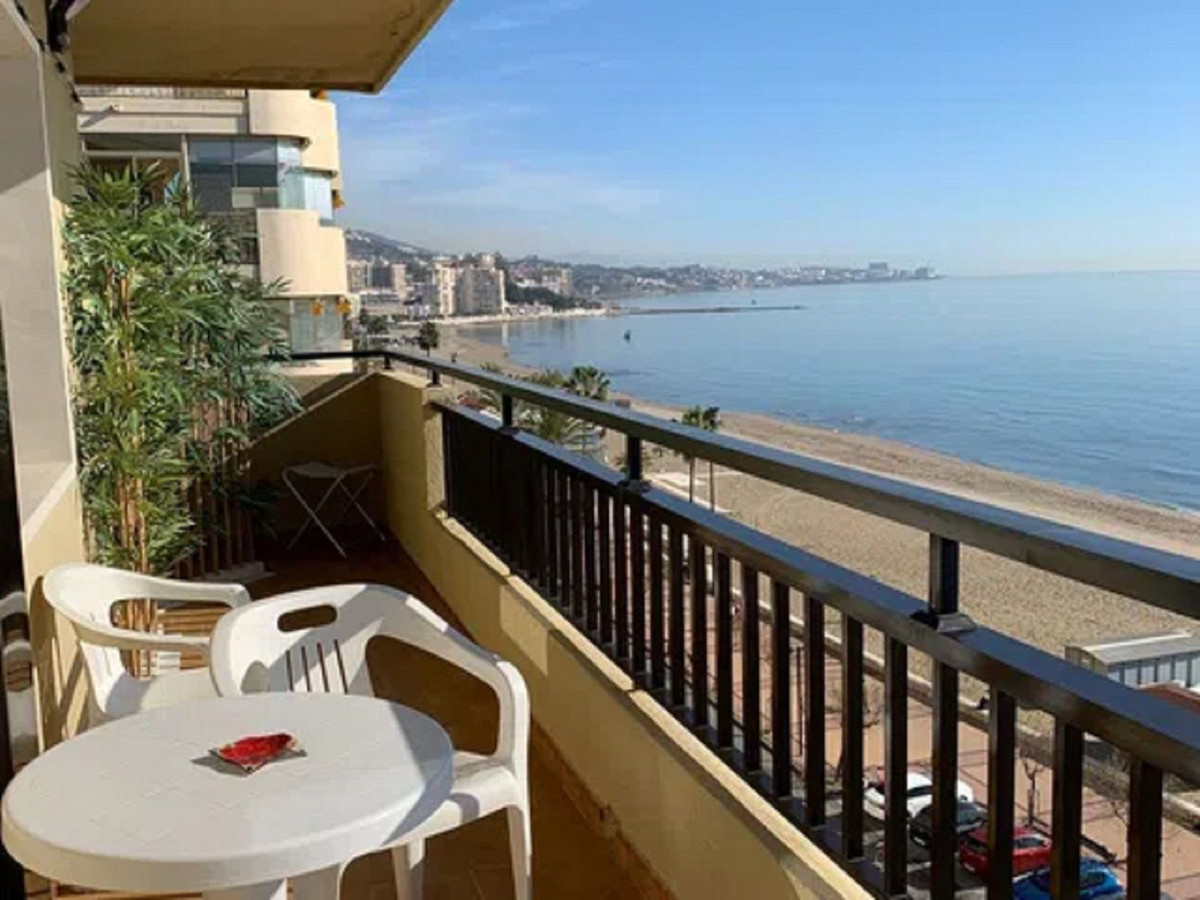 baa68e2213bad3cdcedf960c3936863b - 12