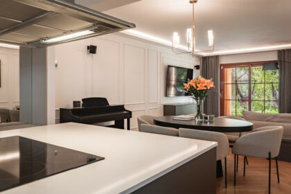 bc29f79d12f2d87630138103ee9e9249 - 10