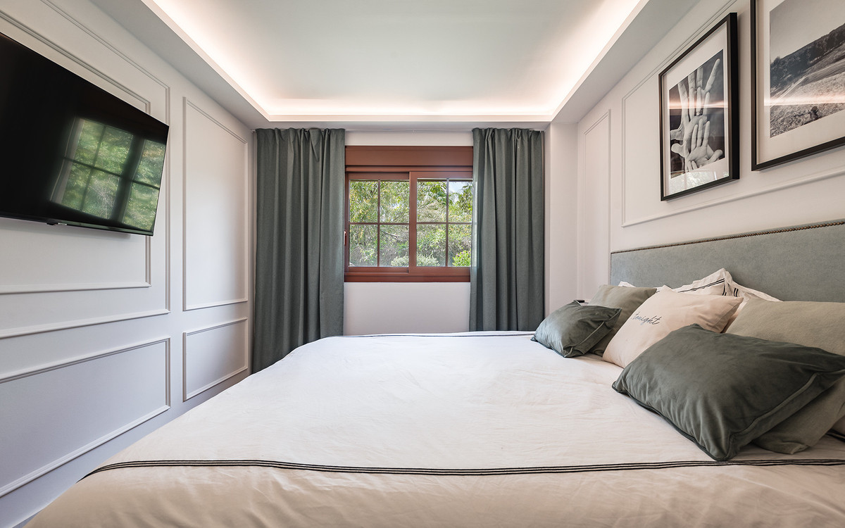 bc29f79d12f2d87630138103ee9e9249 - 13