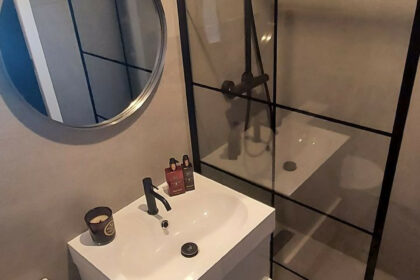 bdab3b83bf9fe14a07a8ce7aeda6d2b4 - 25