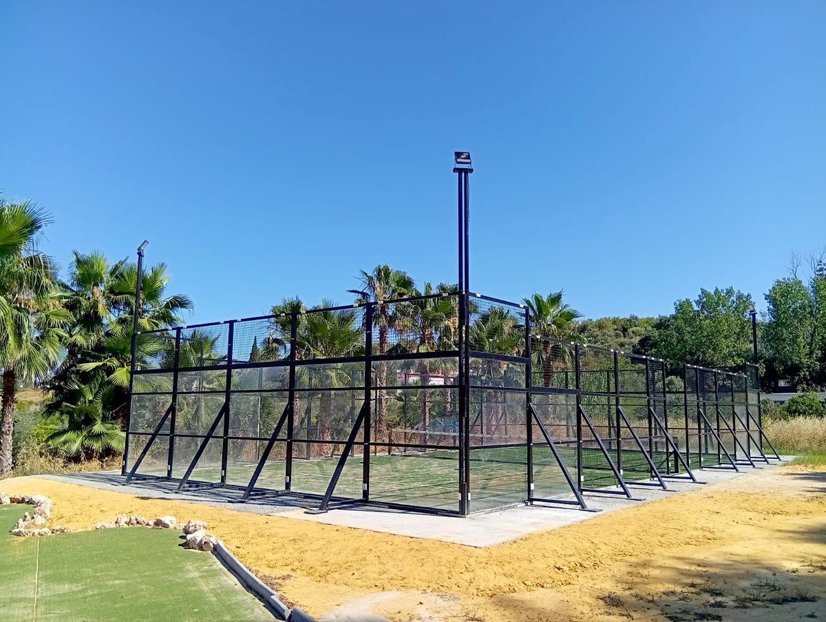 bdab3b83bf9fe14a07a8ce7aeda6d2b4 - 27