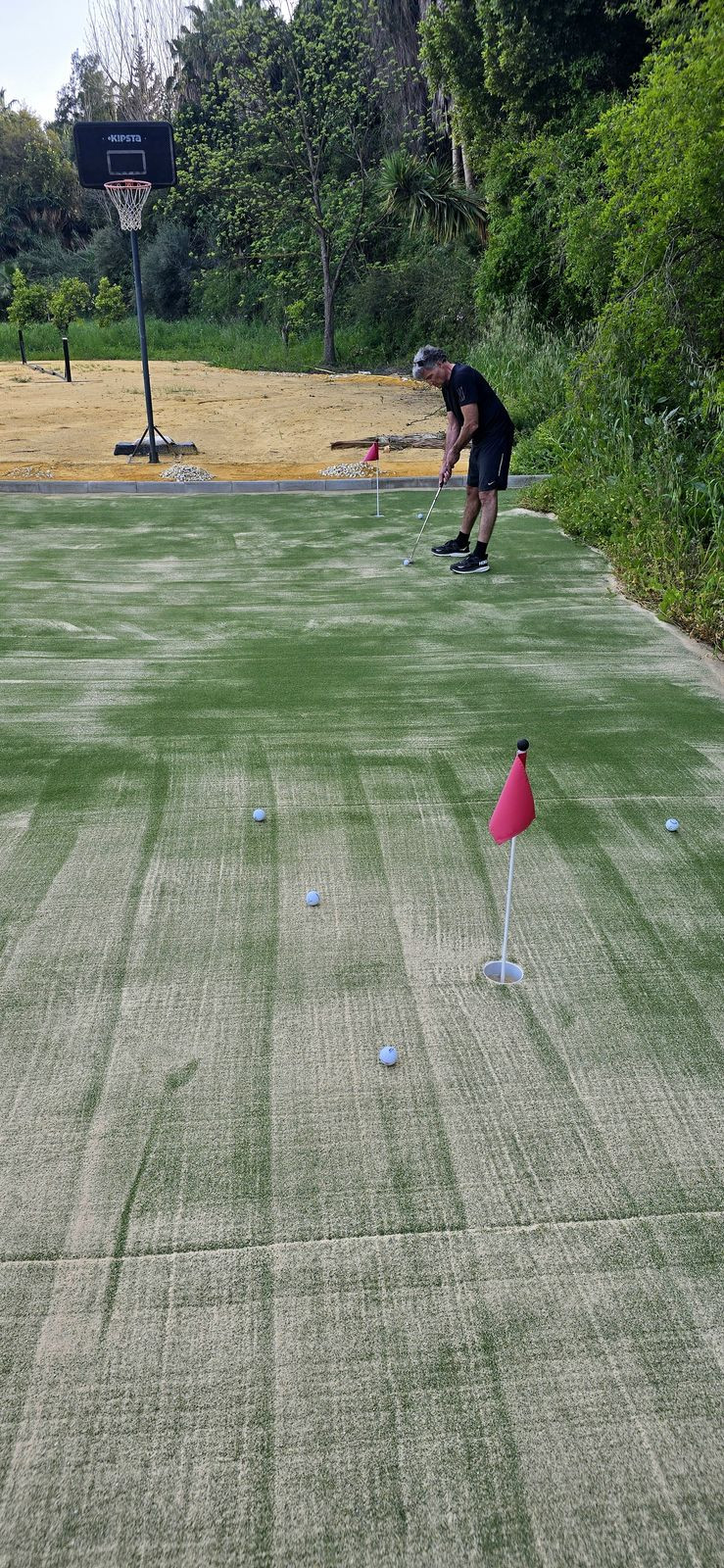 bdab3b83bf9fe14a07a8ce7aeda6d2b4 - 37