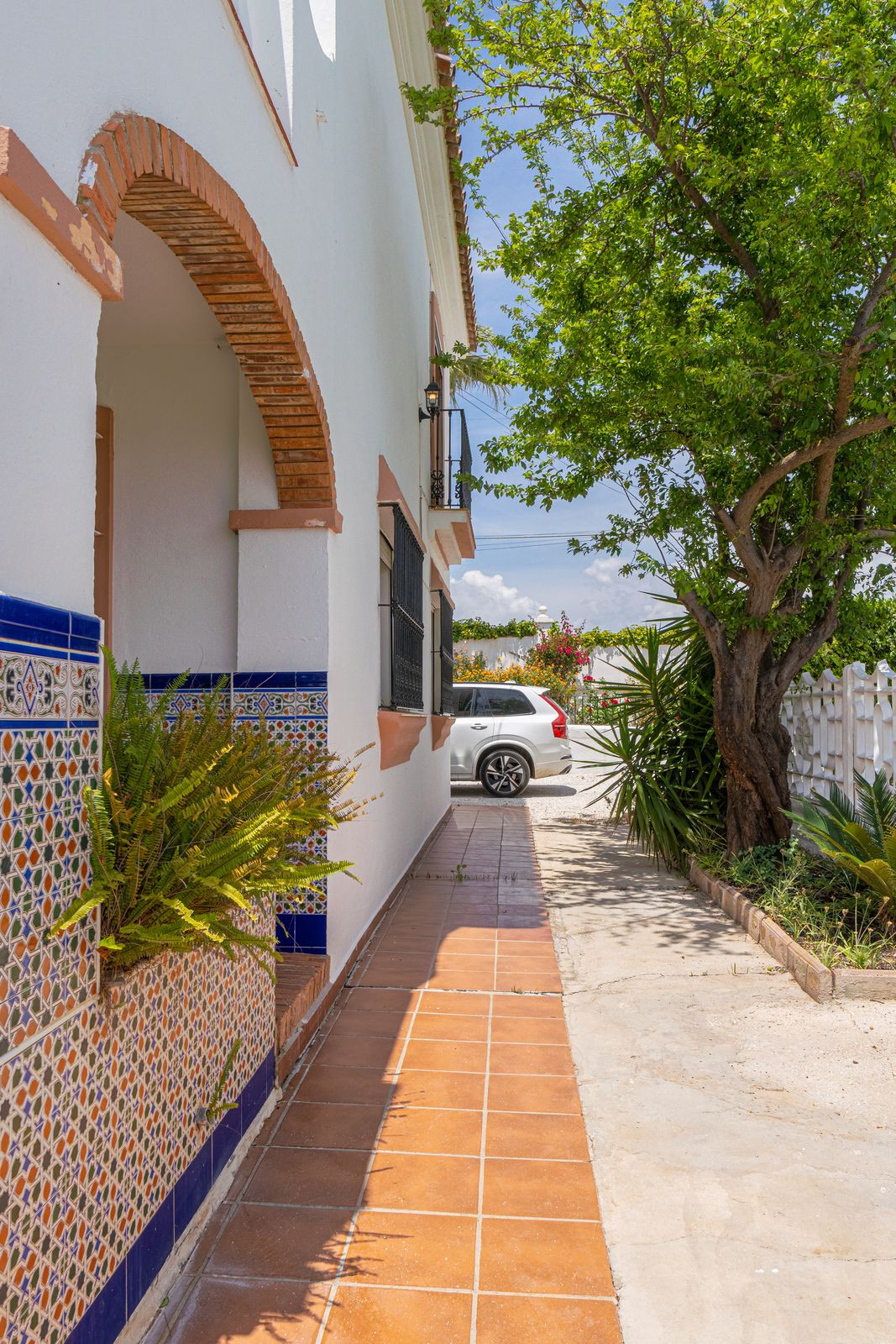 bdab3b83bf9fe14a07a8ce7aeda6d2b4 - 40