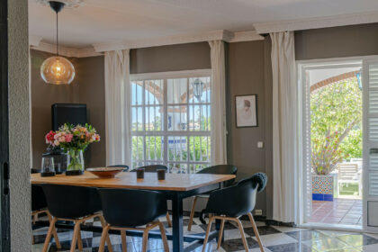 bdab3b83bf9fe14a07a8ce7aeda6d2b4 - 5