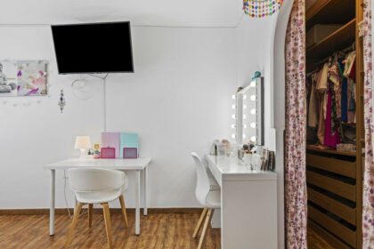 c2eeb85fcda31576bfca26611a770701 - 21