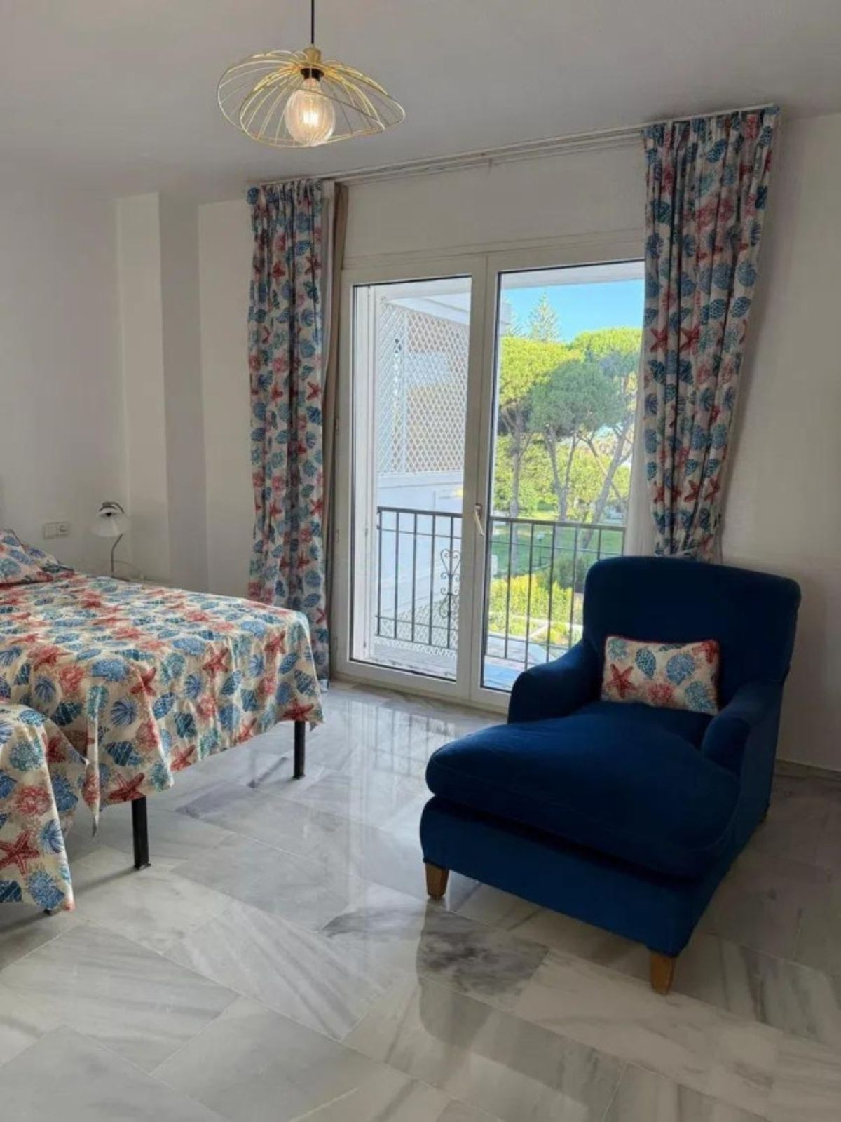 c415da3206367370685019eeee9ffb07 - 23