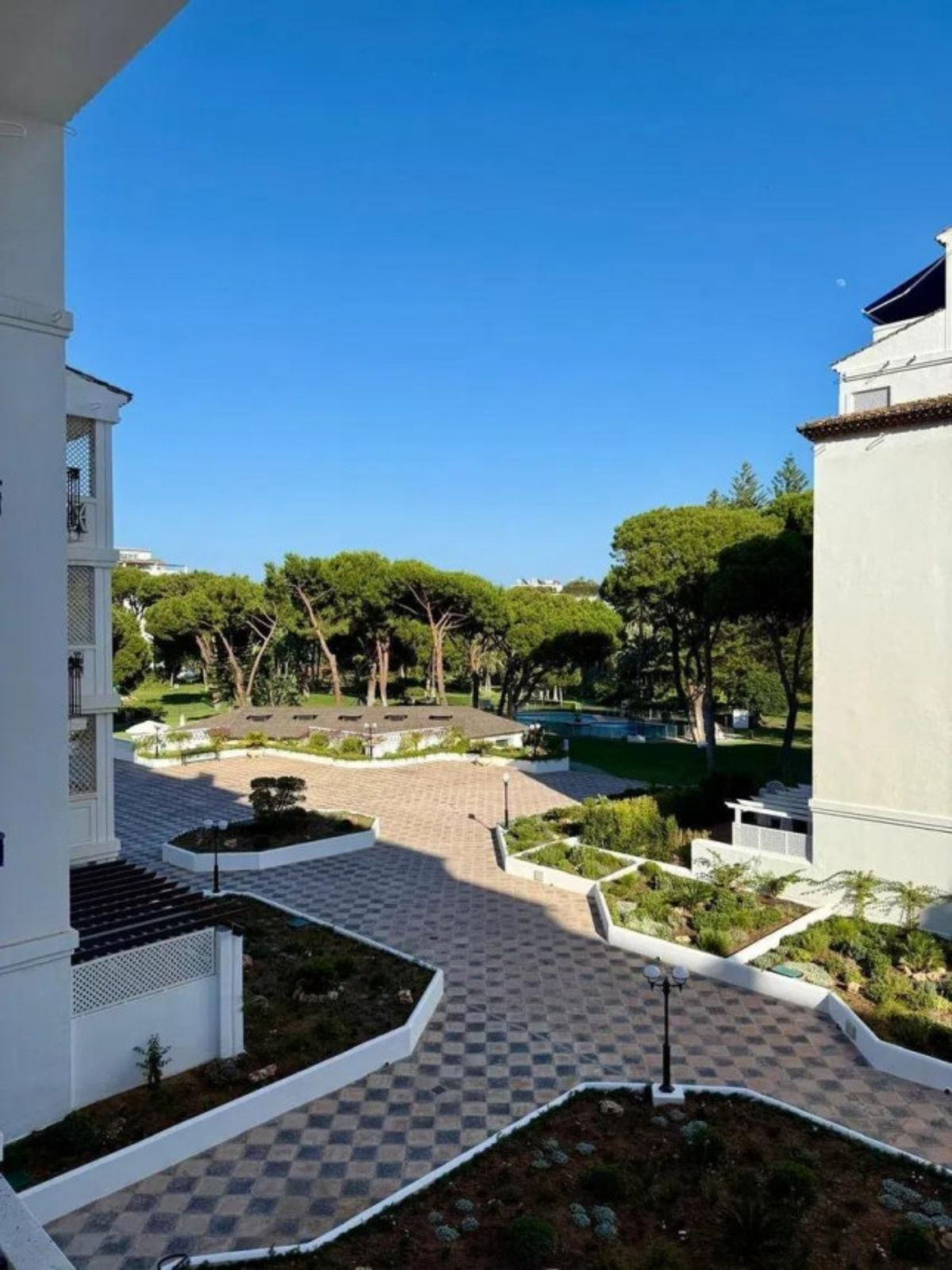 c415da3206367370685019eeee9ffb07 - 7