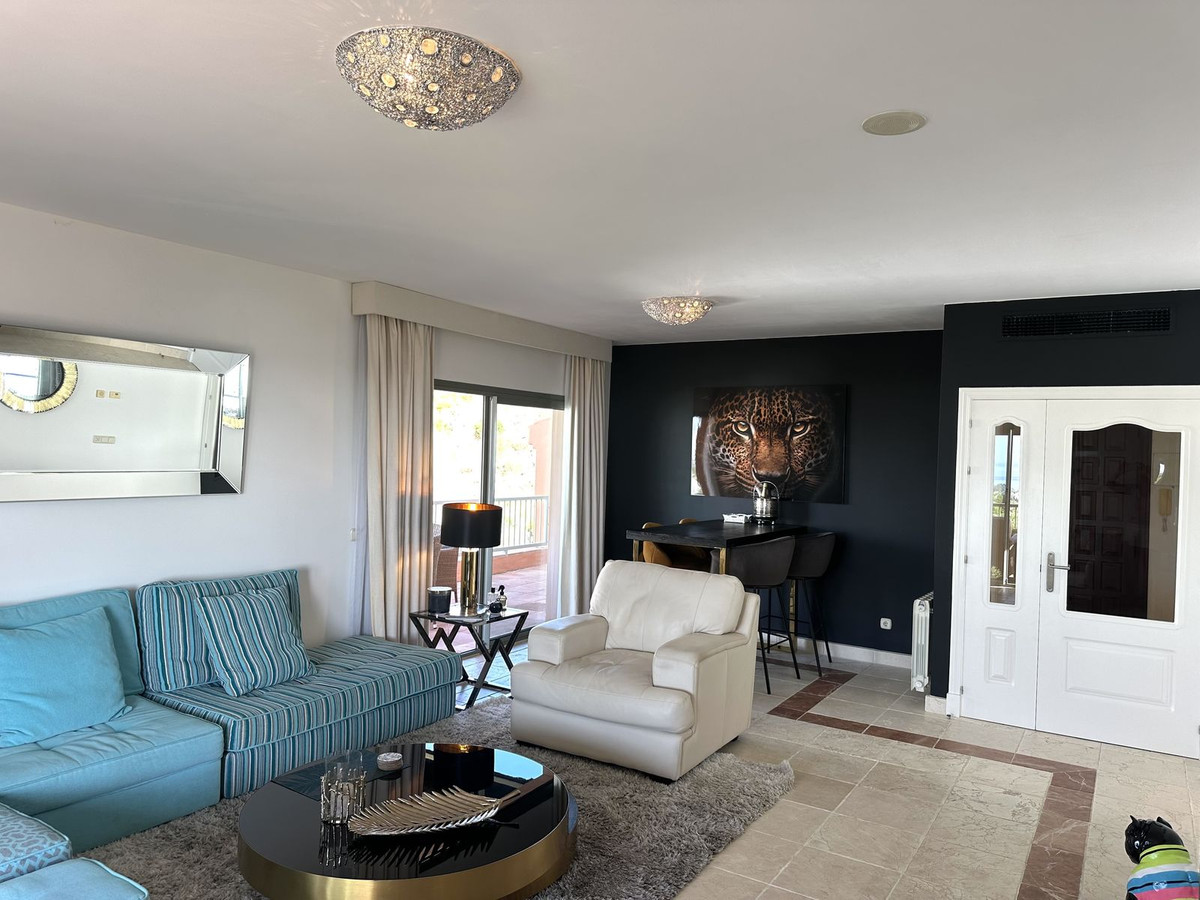 ce324a232877b2e9ac75eef67738325b - 18