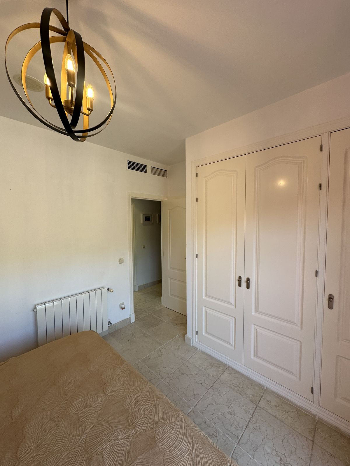 ce324a232877b2e9ac75eef67738325b - 33