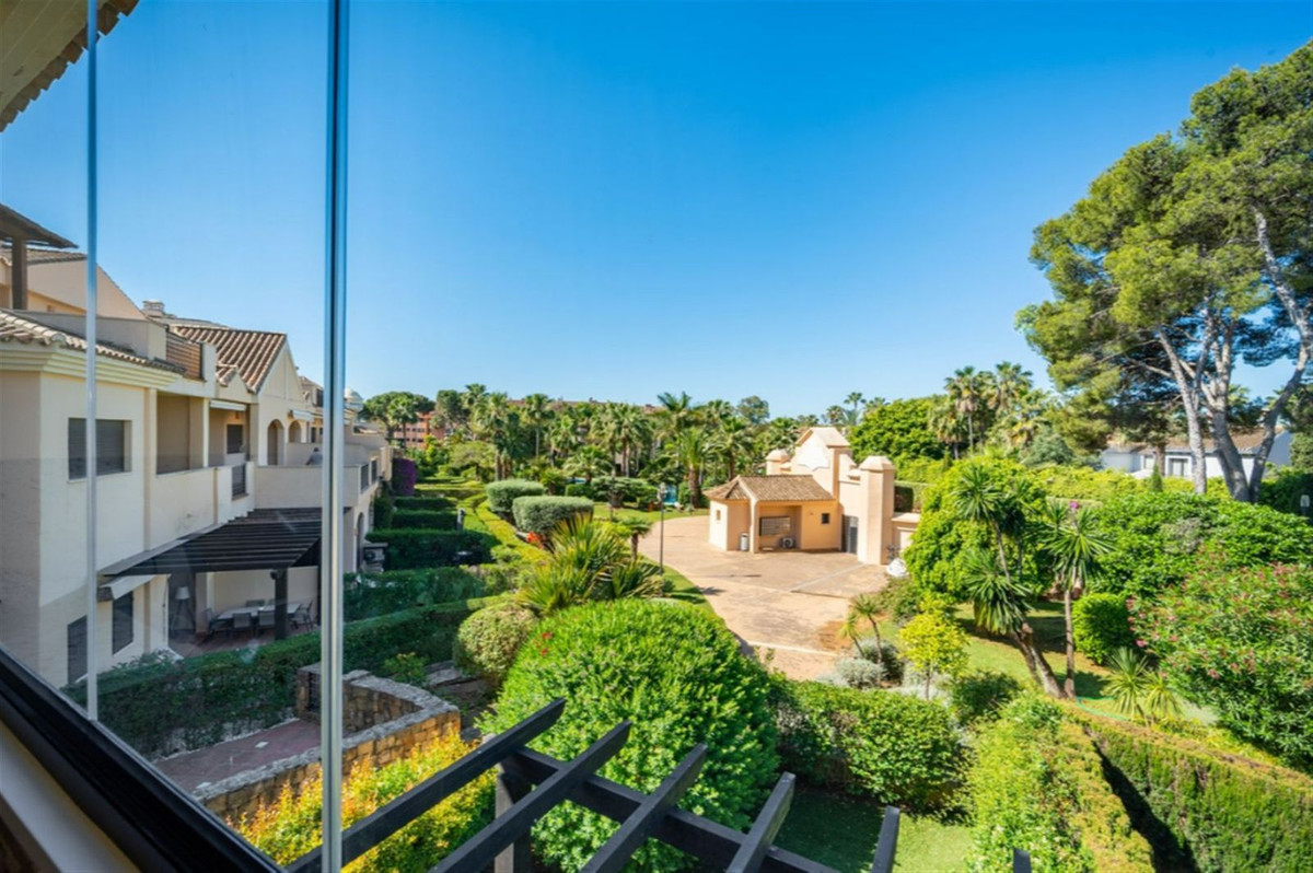 cf2c683934ae74e92c7497e5630415cd - 7