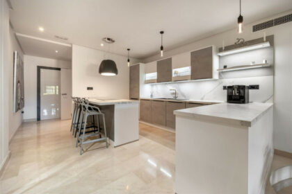 cf2c683934ae74e92c7497e5630415cd - 8