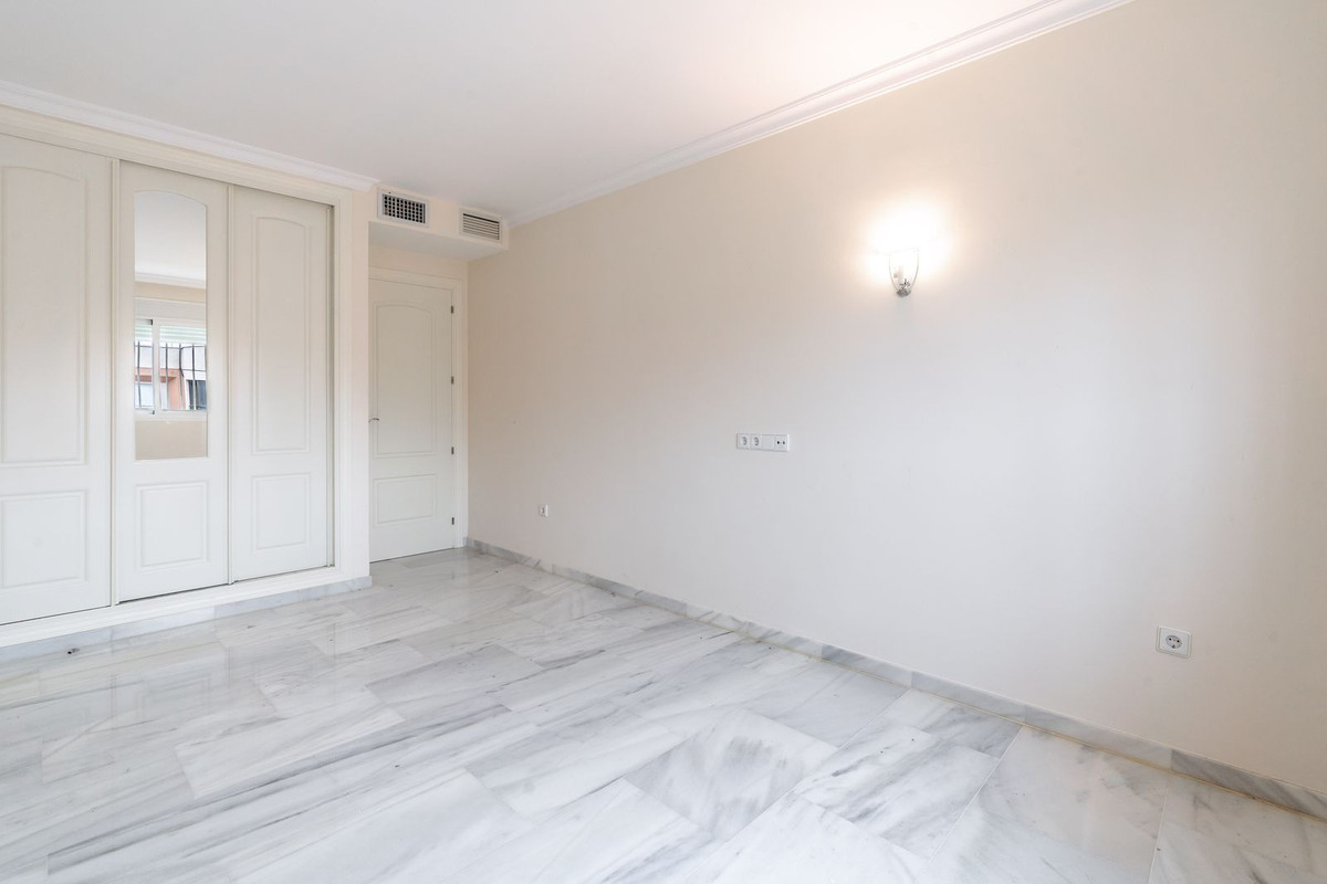 d0e300d03912fe05a9e2f46924016537 - 4