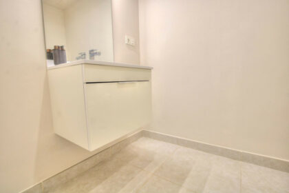 d7fb0cc9040bcf976681055127c39936 - 26