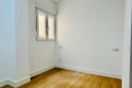 d9f0bb3dec6c81626293f06935eeb35d - 11