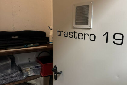 dad2252f816e4033aa428a1875ae8882 - 26