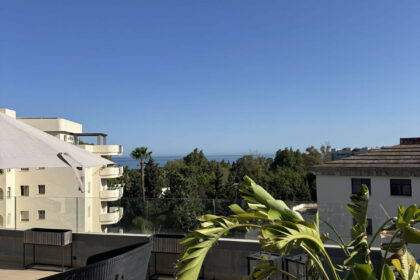 dad2252f816e4033aa428a1875ae8882 - 3