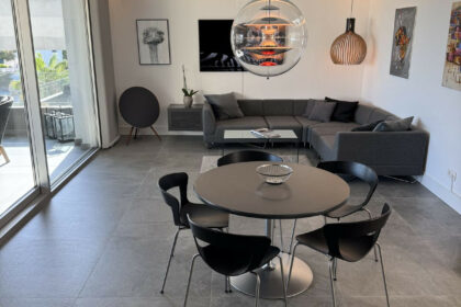 dad2252f816e4033aa428a1875ae8882 - 4