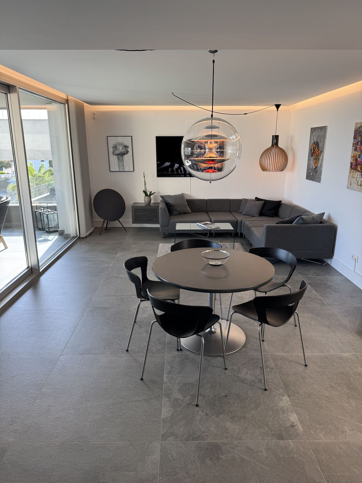 dad2252f816e4033aa428a1875ae8882 - 4