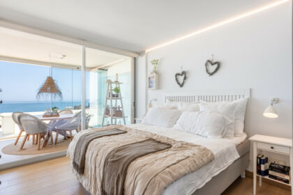 df4b4afc6b4b4098e535e3f50be63b35 - 12