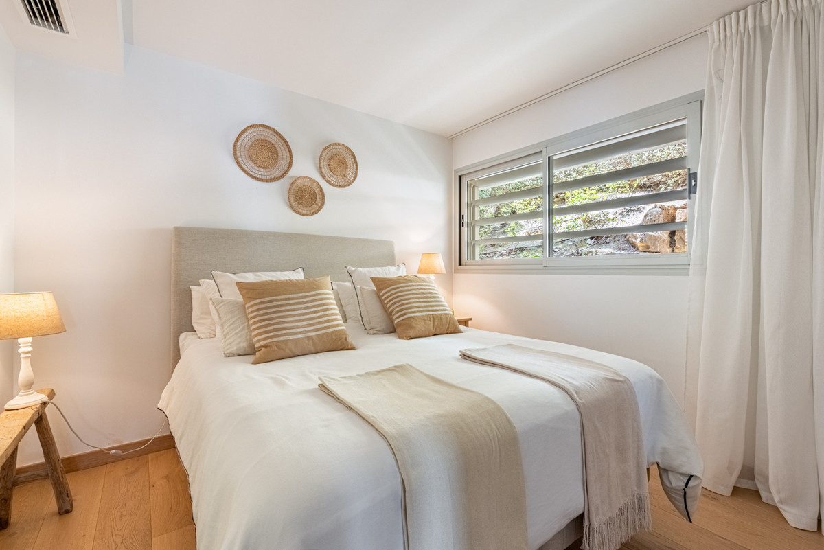 df4b4afc6b4b4098e535e3f50be63b35 - 14