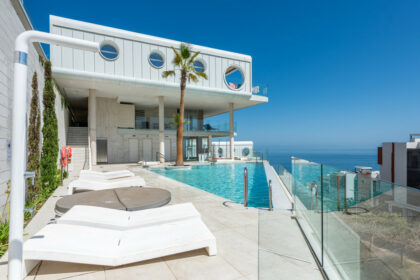 df4b4afc6b4b4098e535e3f50be63b35 - 22