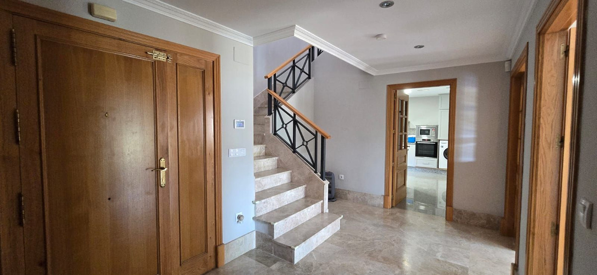 e261c0bb79684c14557dba87606d59a3 - 16