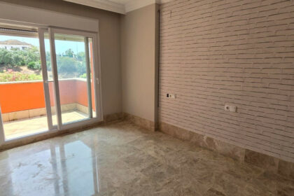 e261c0bb79684c14557dba87606d59a3 - 21