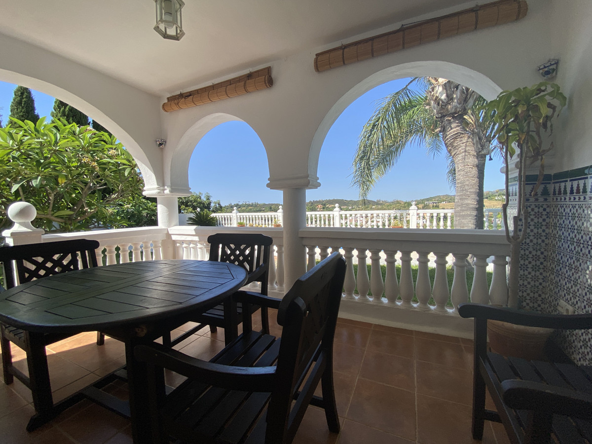 e8f367217b2a34b4e4be6e5bfc5de76a - 6