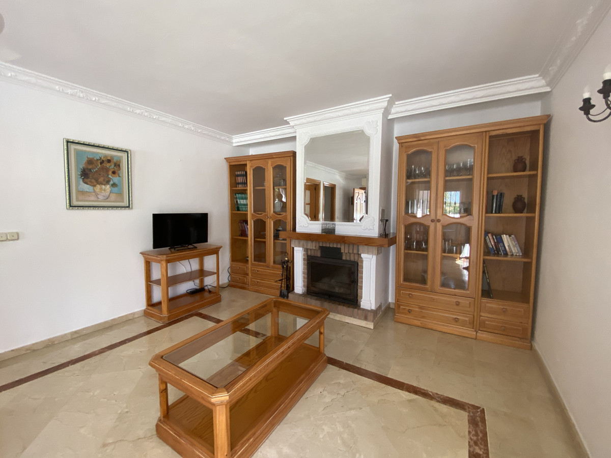 e8f367217b2a34b4e4be6e5bfc5de76a - 7