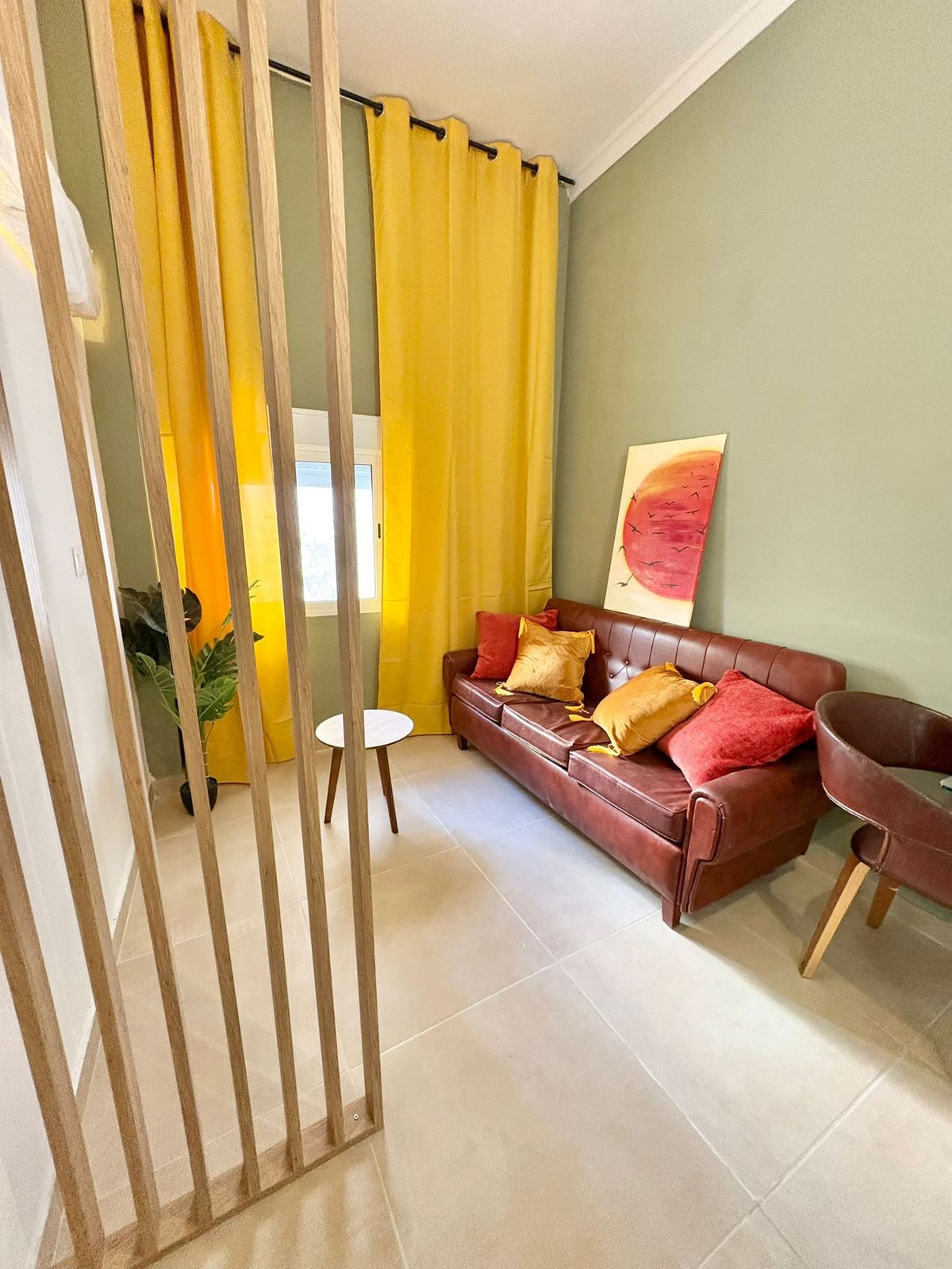 ec385cf4e5c6de964d3735d91a6d0566 - 1