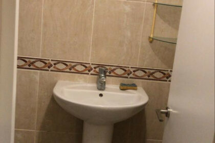 f3920de056d361f1c0787efda9a9d1ec - 52