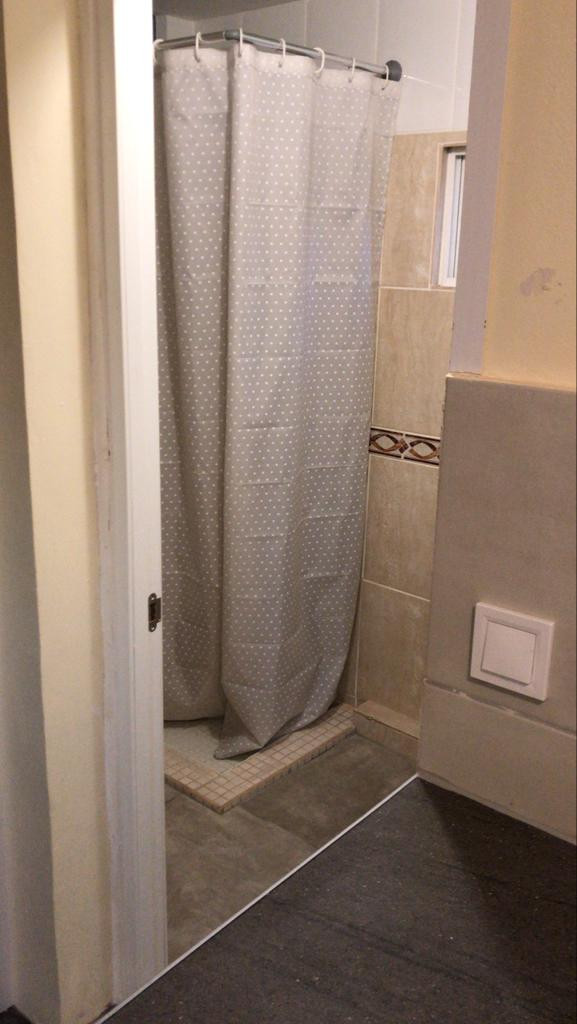 f3920de056d361f1c0787efda9a9d1ec - 53