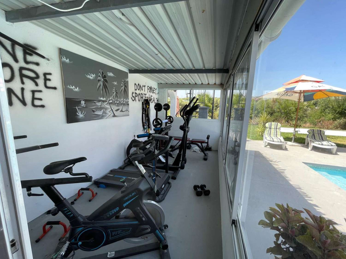 f3920de056d361f1c0787efda9a9d1ec - 8