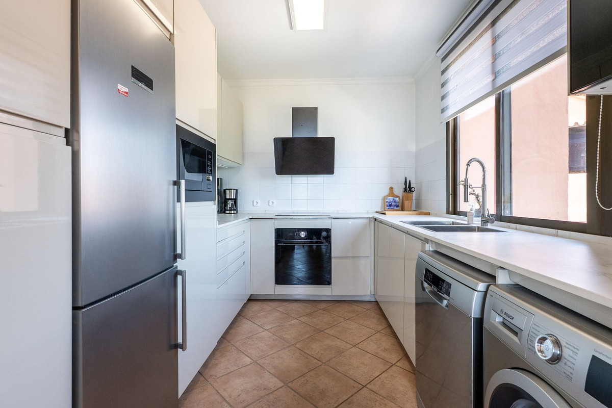 f3b6bb735fdb8911f020cf214b3640b3 - 10